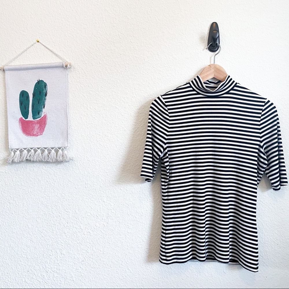 Banana Republic striped tee